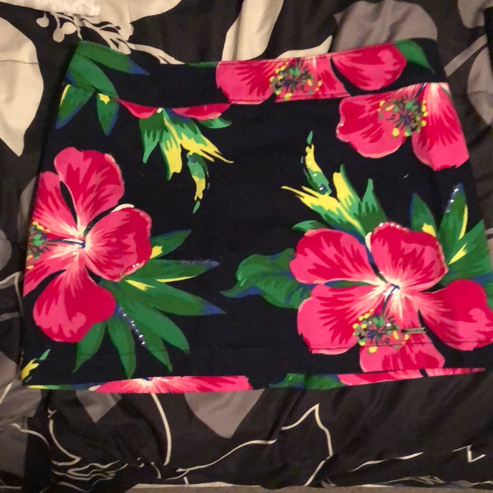 Hollister floral skirt